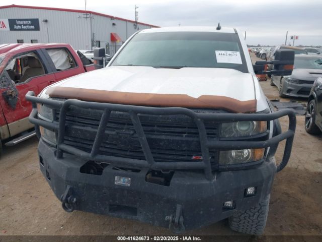1GC1KVEGXHF151082 Chevrolet Silverado 2500hd Lt