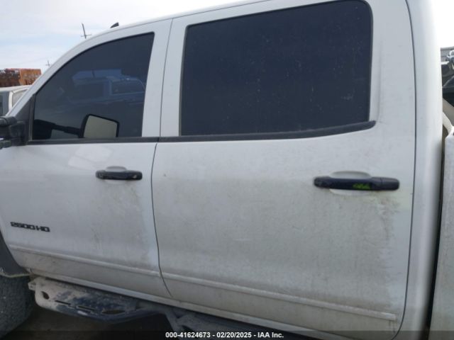 1GC1KVEGXHF151082 Chevrolet Silverado 2500hd Lt