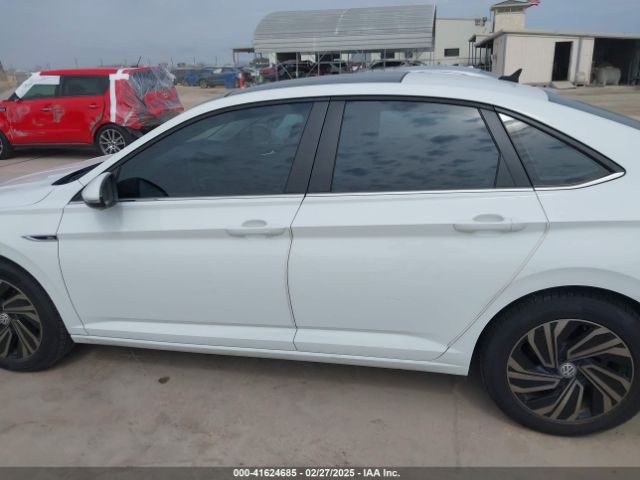 3VWG57BU6KM112372 Volkswagen Jetta 1.4t Sel Premium