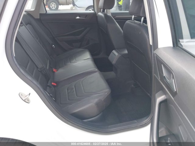 3VWG57BU6KM112372 Volkswagen Jetta 1.4t Sel Premium