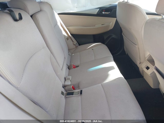 4S4BSAFCXJ3381930 Subaru Outback 2.5i Premium