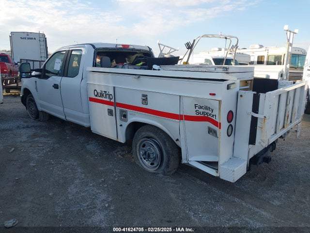 Ford F-350 Xl 2017 1FT7X3A64HED21245 Image 3