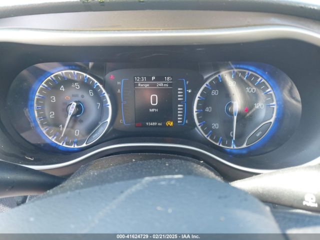 2C4RC1DG7MR566518 Chrysler Voyager Lxi