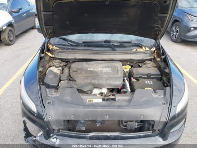 1C4PJLCB0EW288309 Jeep Cherokee Latitude