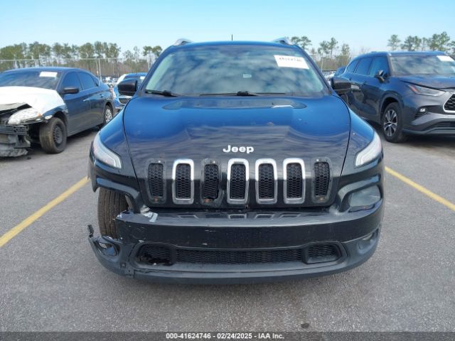 1C4PJLCB0EW288309 Jeep Cherokee Latitude