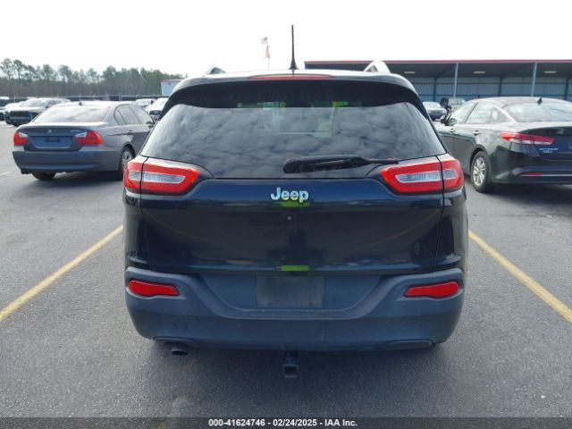 1C4PJLCB0EW288309 Jeep Cherokee Latitude