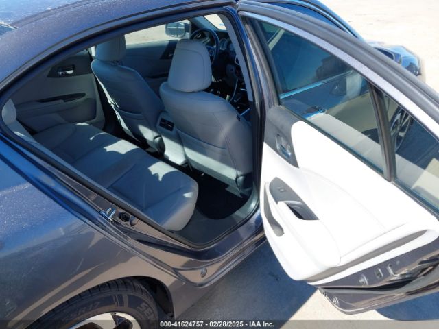 1HGCR3F82HA010019 Honda Accord Ex-l V6
