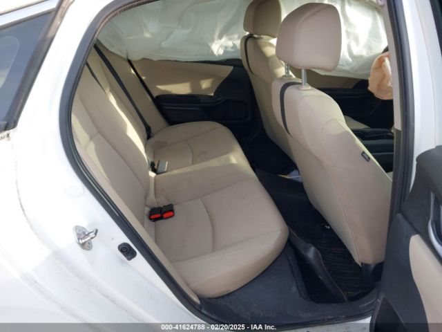 2HGFC2F56JH533615 Honda Civic Lx