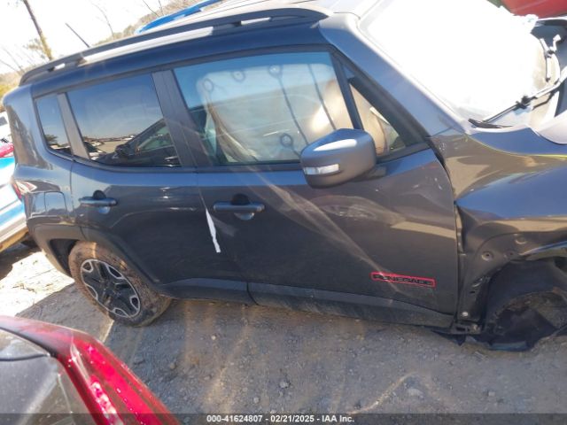 ZACCJBCT7GPC75753 Jeep Renegade Trailhawk