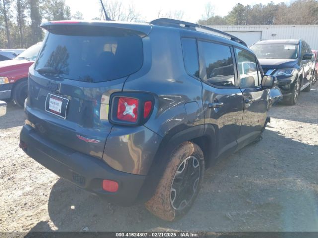 ZACCJBCT7GPC75753 Jeep Renegade Trailhawk