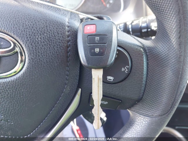 Toyota Rav4 Xle 2015 2T3WFREV9FW134673 Image 11