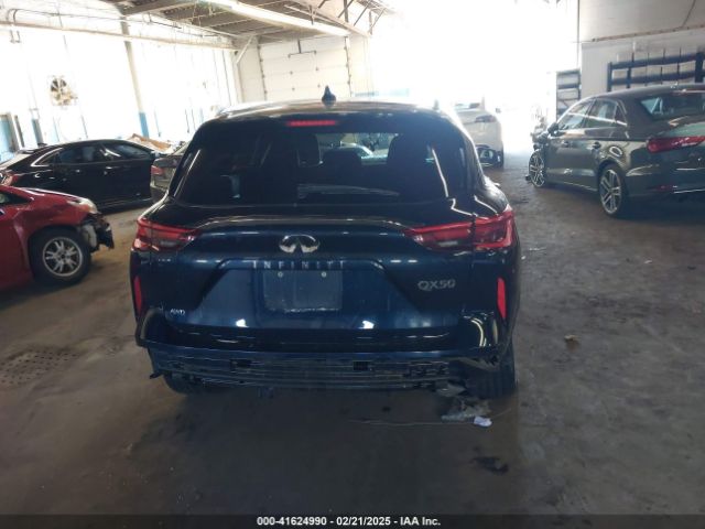 3PCAJ5M3XKF128219 Infiniti Qx50 Luxe