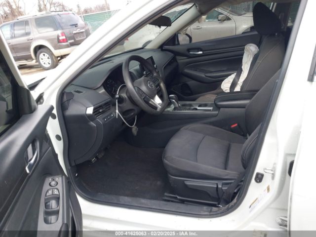 1N4BL4BV8NN324832 Nissan Altima S Fwd