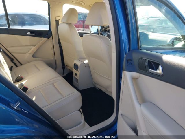 WVGAV7AX1HW509822 Volkswagen Tiguan 2.0t S
