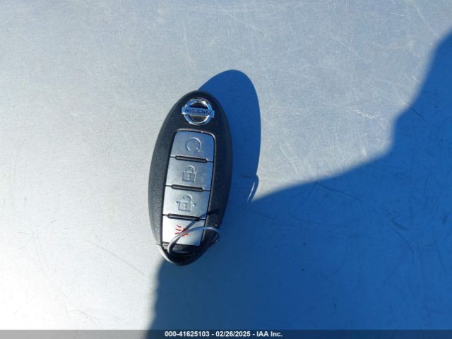 JN1BJ1CR6HW118250 Nissan Rogue Sport Sl
