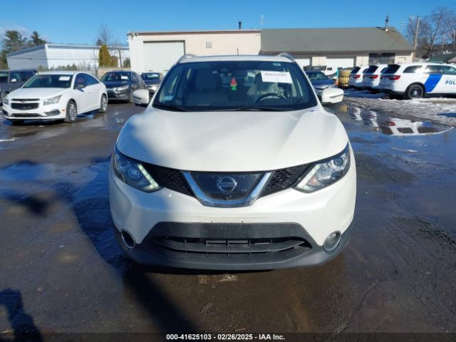 JN1BJ1CR6HW118250 Nissan Rogue Sport Sl