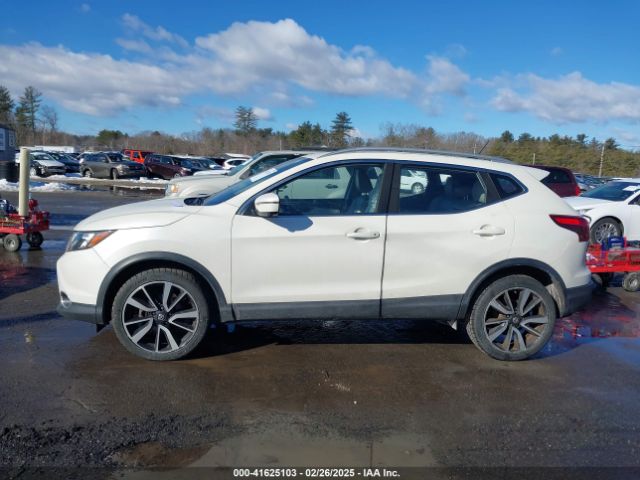 JN1BJ1CR6HW118250 Nissan Rogue Sport Sl