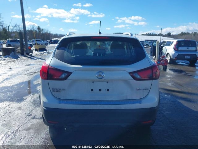 JN1BJ1CR6HW118250 Nissan Rogue Sport Sl