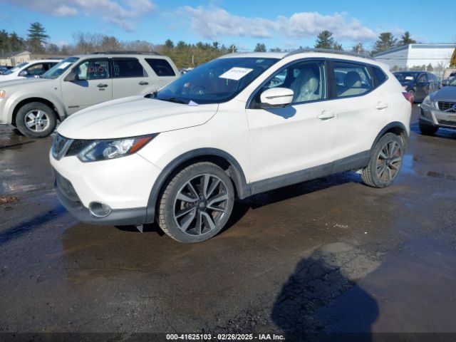 JN1BJ1CR6HW118250 Nissan Rogue Sport Sl