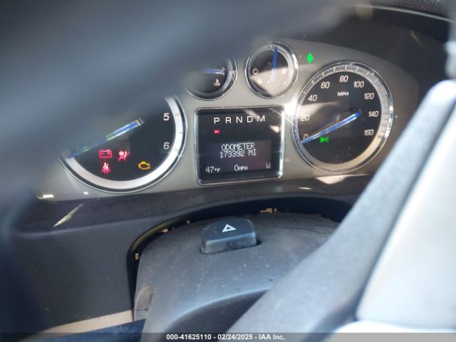 2011 CADILLAC ESCALADE ESV 1GYS4GEF0BR267831 Photo 6