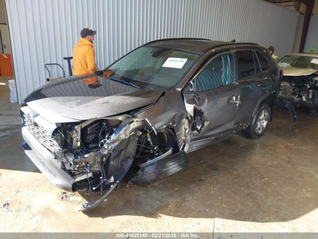2T3W1RFV2RC298558 Toyota Rav4 Xle