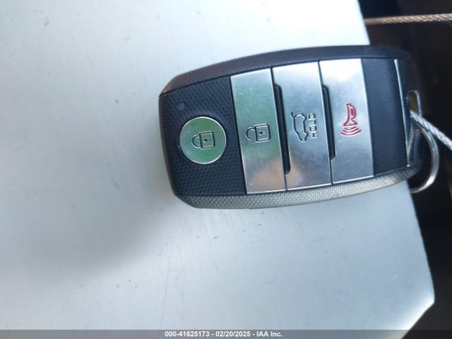 KNDCE3LG2K5028798 KIA Niro Ev Ex Premium