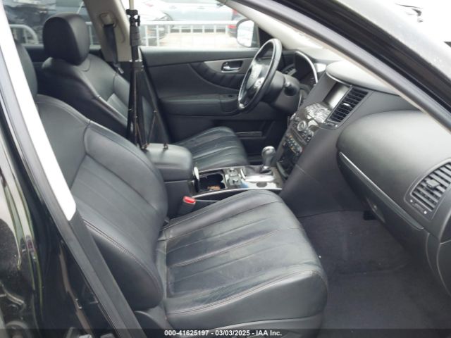 JN8CS1MU8GM672048 Infiniti QX70