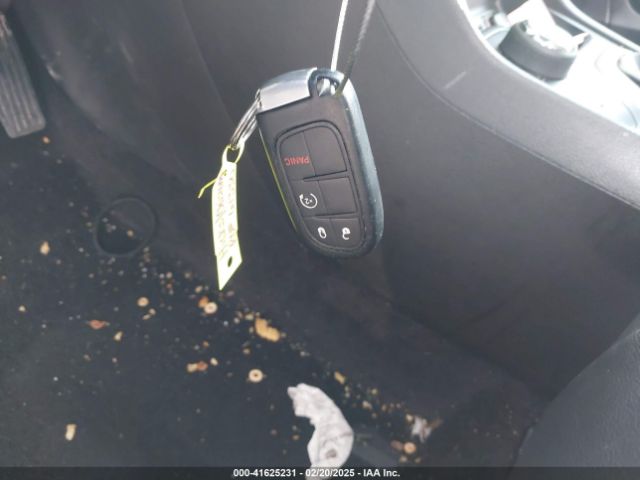 1C4PJMDS6HD217295 Jeep Cherokee Limited 4x4