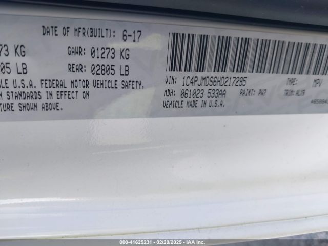 1C4PJMDS6HD217295 Jeep Cherokee Limited 4x4