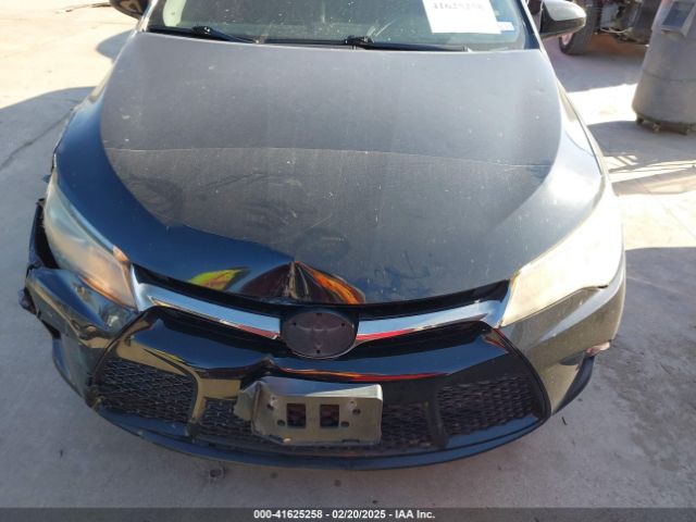 4T1BF1FK0HU349018 Toyota CAMRY SE