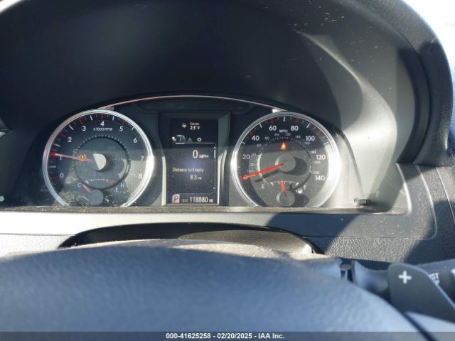 4T1BF1FK0HU349018 Toyota CAMRY SE
