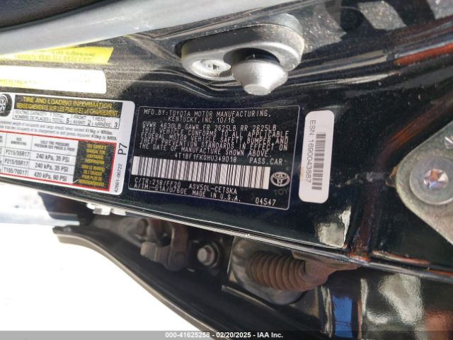 4T1BF1FK0HU349018 Toyota CAMRY SE