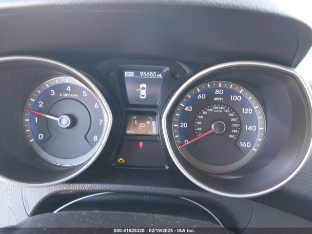 KMHD35LH4GU341973 Hyundai ELANTRA GT