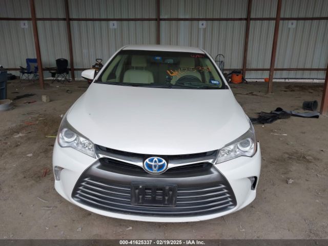 4T1BD1FKXHU218247 Toyota Camry Hybrid Xle