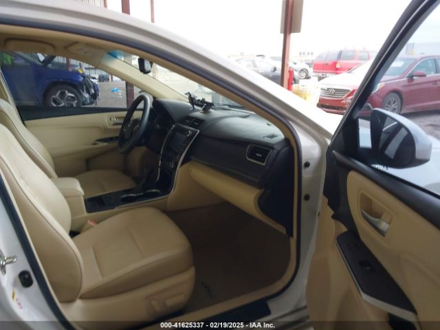4T1BD1FKXHU218247 Toyota Camry Hybrid Xle