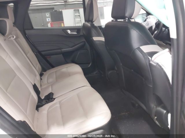 1FMCU9H95NUA33192 Ford ESCAPE SEL