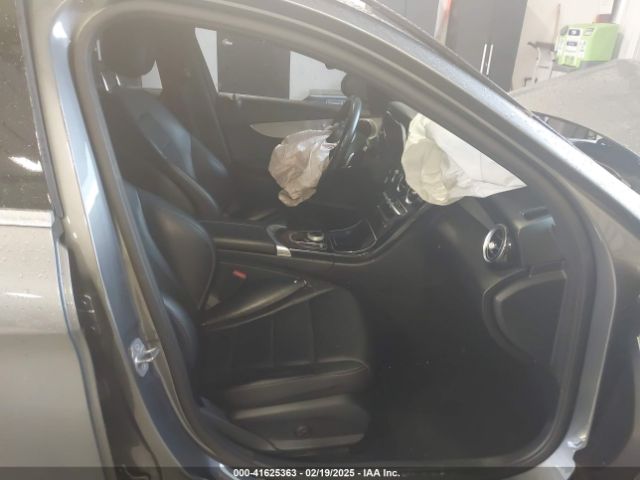 55SWF4JB6JU252160 Mercedes-Benz C 300