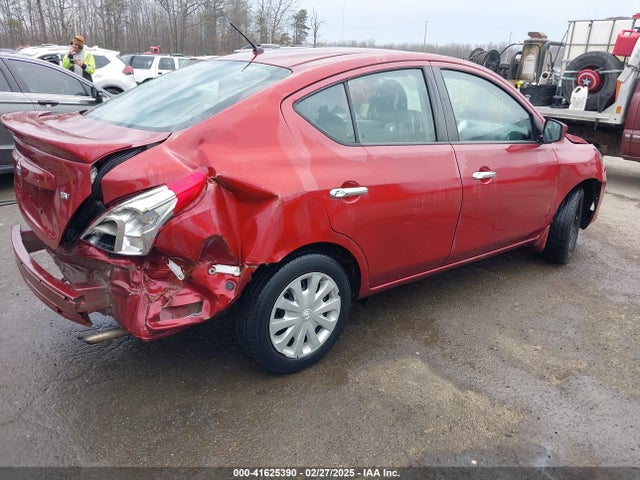 3N1CN7AP9HL869989 Nissan Versa 1.6 Sv