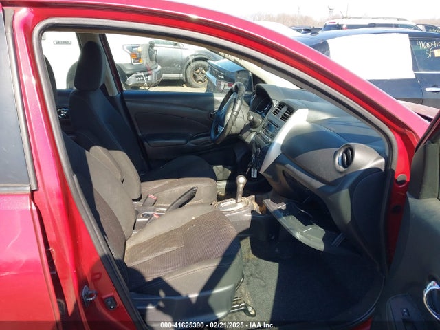 3N1CN7AP9HL869989 Nissan Versa 1.6 Sv