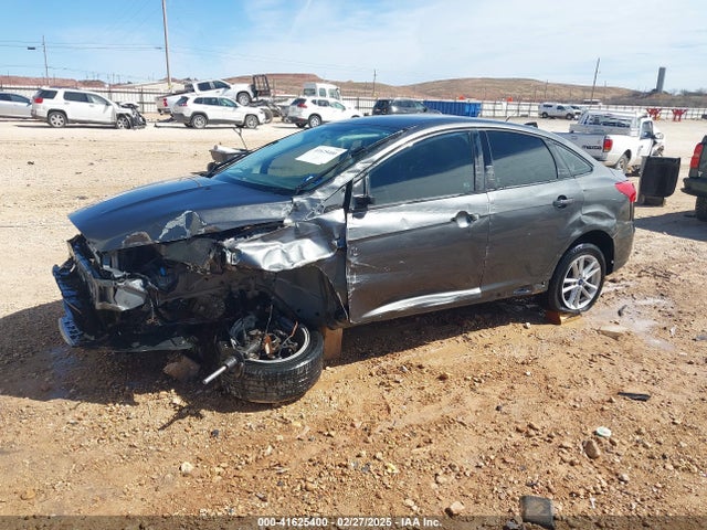 1FADP3F25JL223177 Ford FOCUS SE