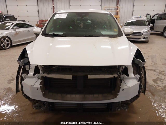 1FMCU9G66LUC14502 Ford ESCAPE SE