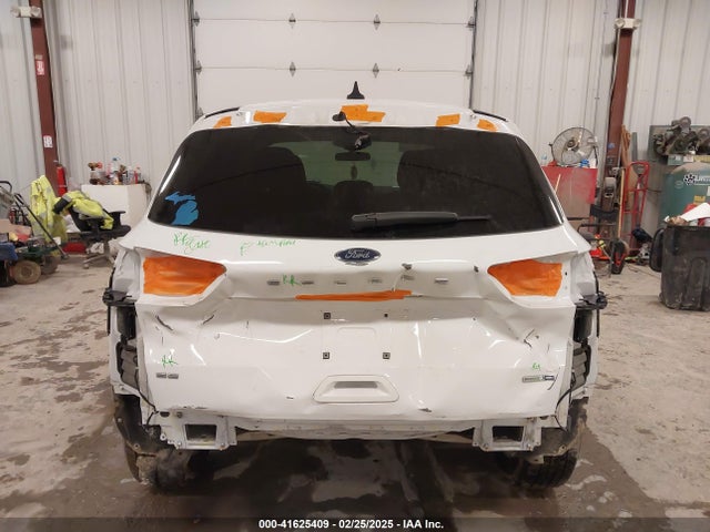 1FMCU9G66LUC14502 Ford ESCAPE SE