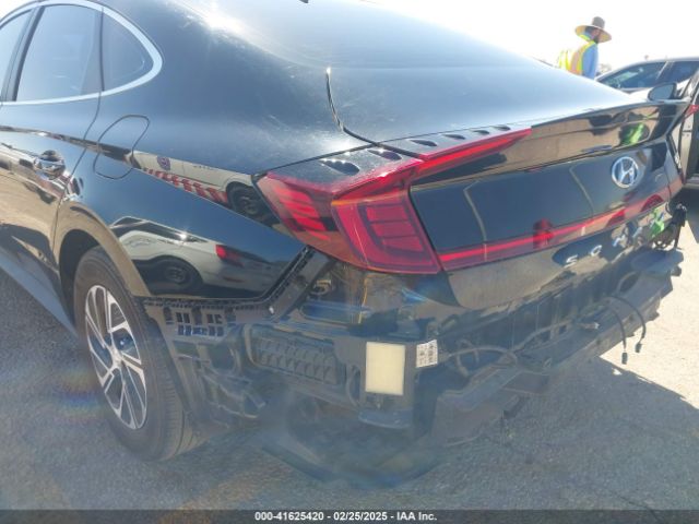 KMHL24JJ4PA055136 Hyundai Sonata Hybrid Blue