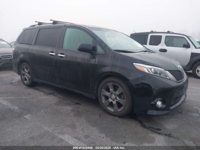 5TDXK3DC0FS624644 Toyota Sienna Se 8 Passenger