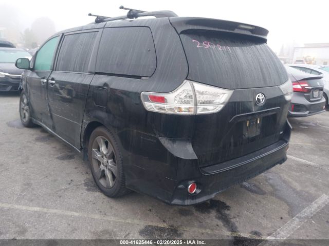 5TDXK3DC0FS624644 Toyota Sienna Se 8 Passenger
