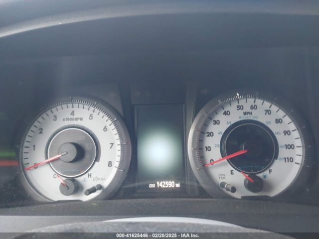 5TDXK3DC0FS624644 Toyota Sienna Se 8 Passenger