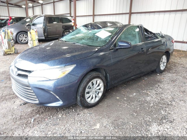 4T4BF1FK1GR573709 Toyota CAMRY LE