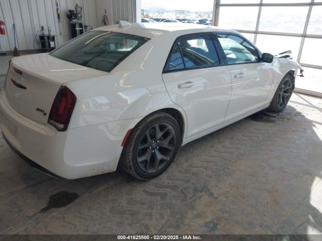 2C3CCABG2NH121009 Chrysler 300 S