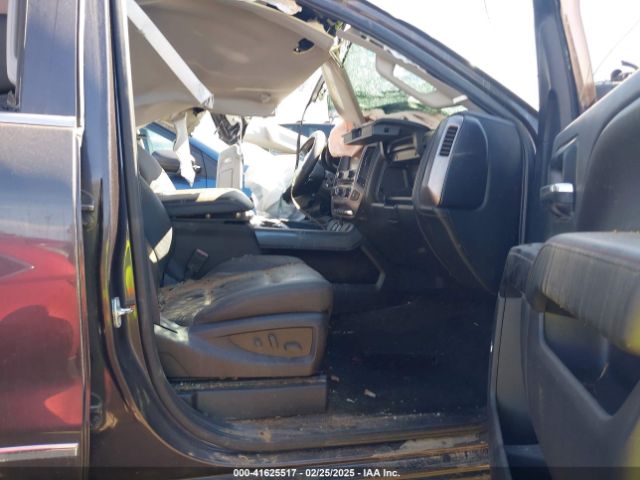 1GT12TE8XGF136674 GMC Sierra 2500hd Slt