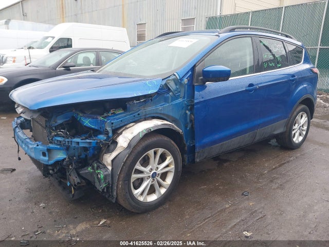 1FMCU9GD0JUD19077 Ford ESCAPE SE